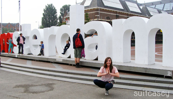 Toe Stand with IAMSTERDAM